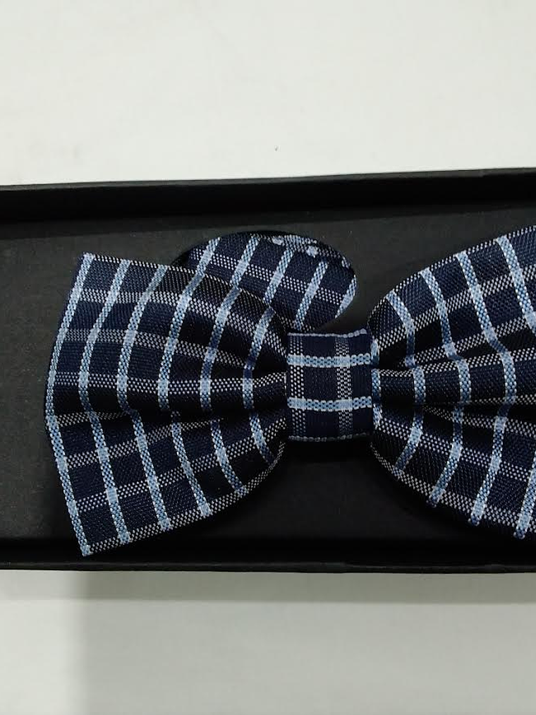 Humita con pañuelo (Azul y diseño) 1