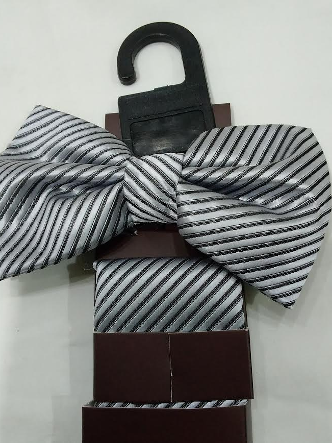 Humita y Pañuelo (Plateado y Diseño) 1