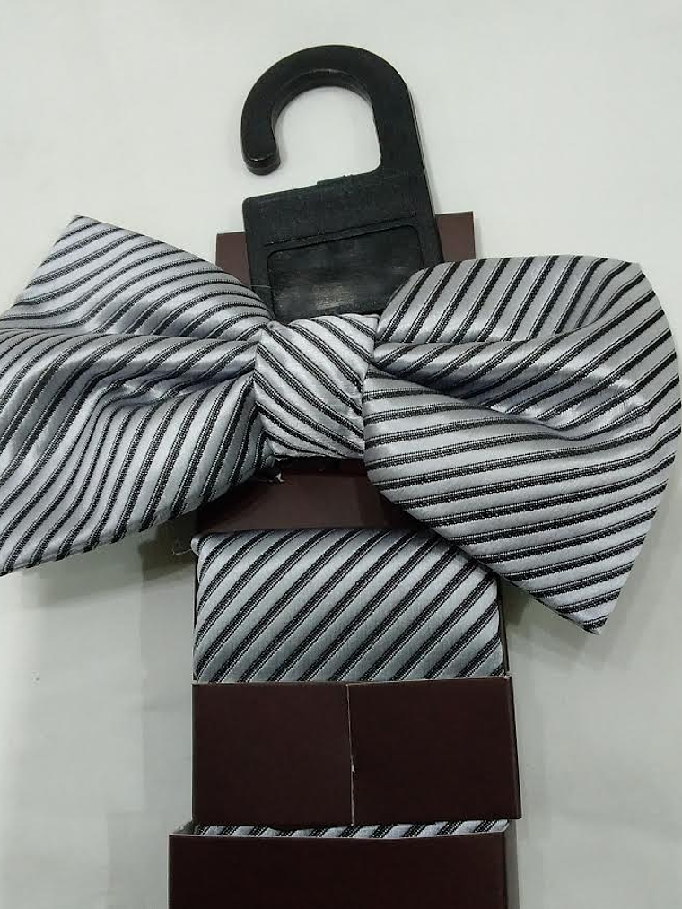 Humita y Pañuelo (Plateado y Diseño) 1