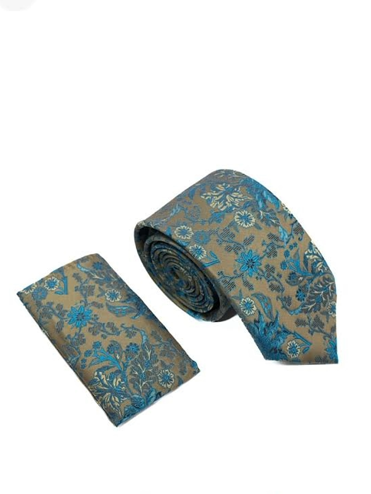 Corbata con Pañuelo (Verde y Diseño) 1