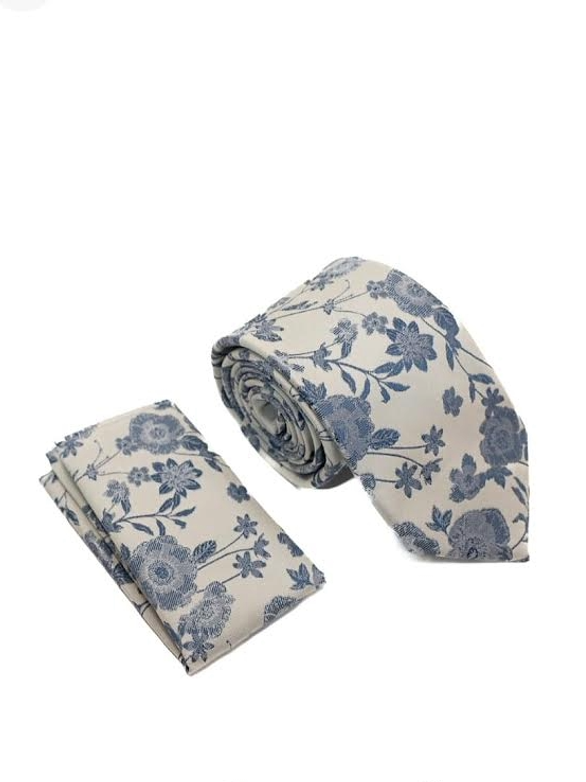 Corbata con Pañuelo (Blanco y Diseño) 1