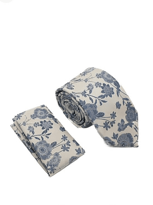 Corbata con Pañuelo (Blanco y Diseño)