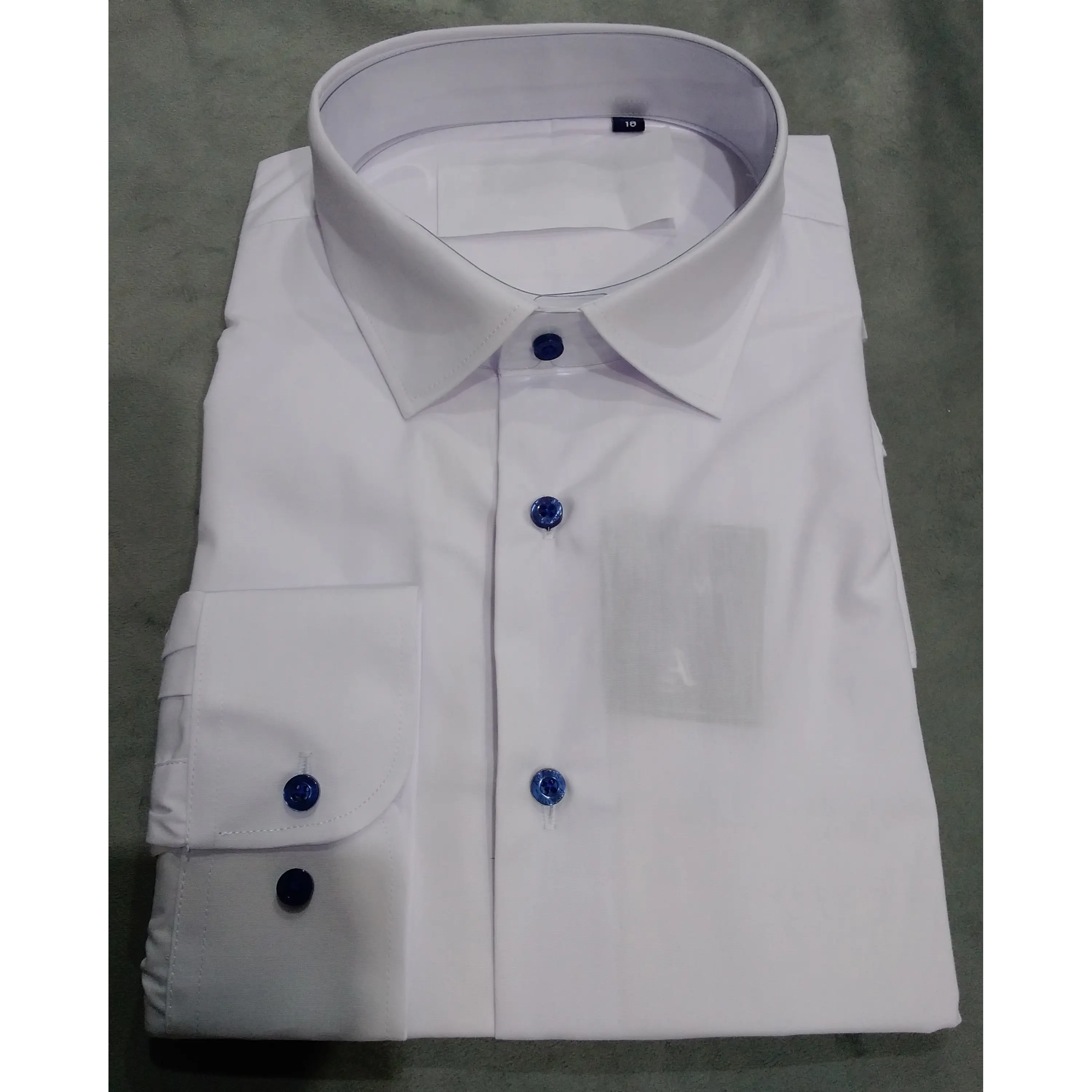 Camisa con Botones Azules  1