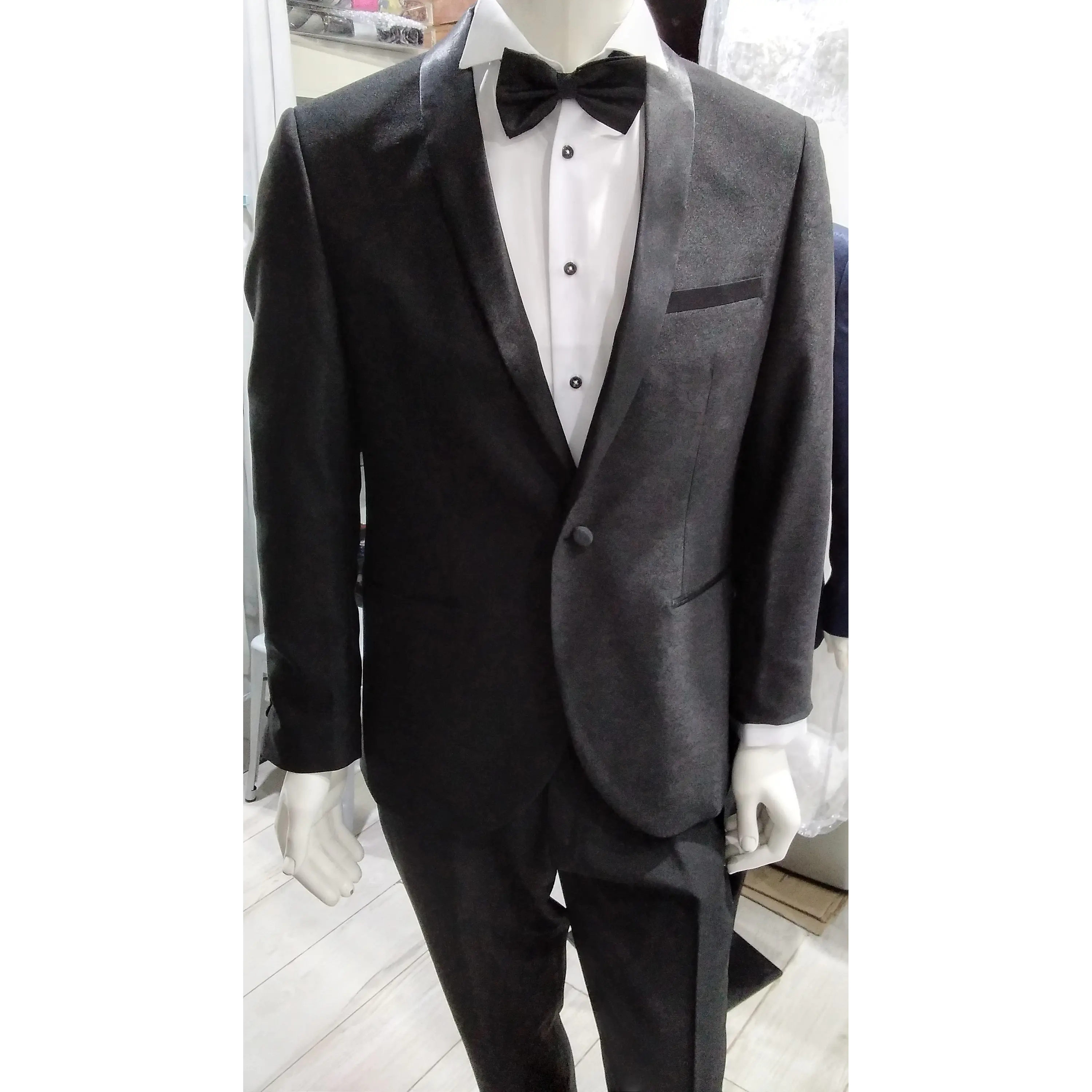 Smoking Negro (Camisa,Colleras y Humita) 1
