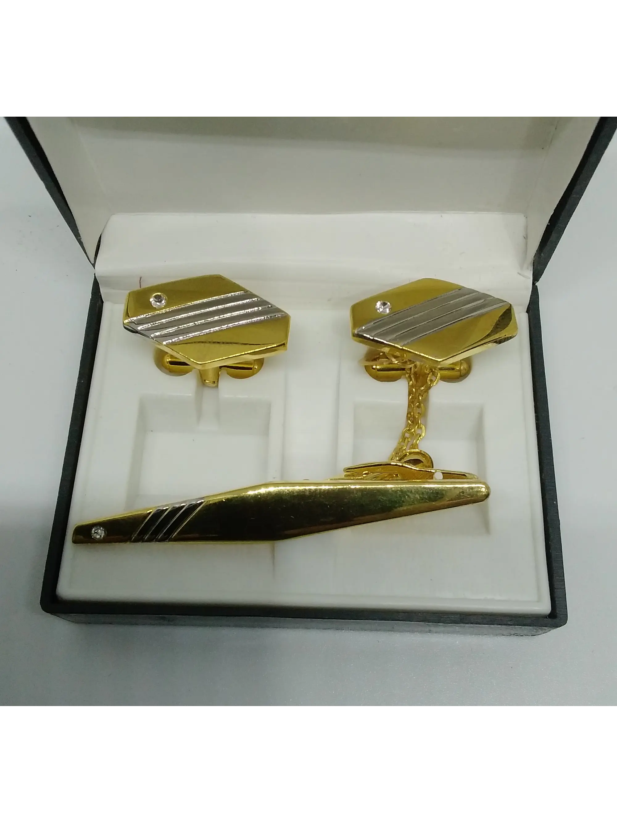 Colleras Doradas con Clip 2
