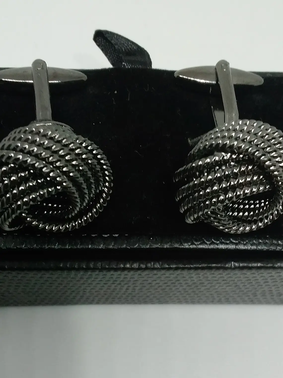Colleras Redondas Gris Oscuro 1