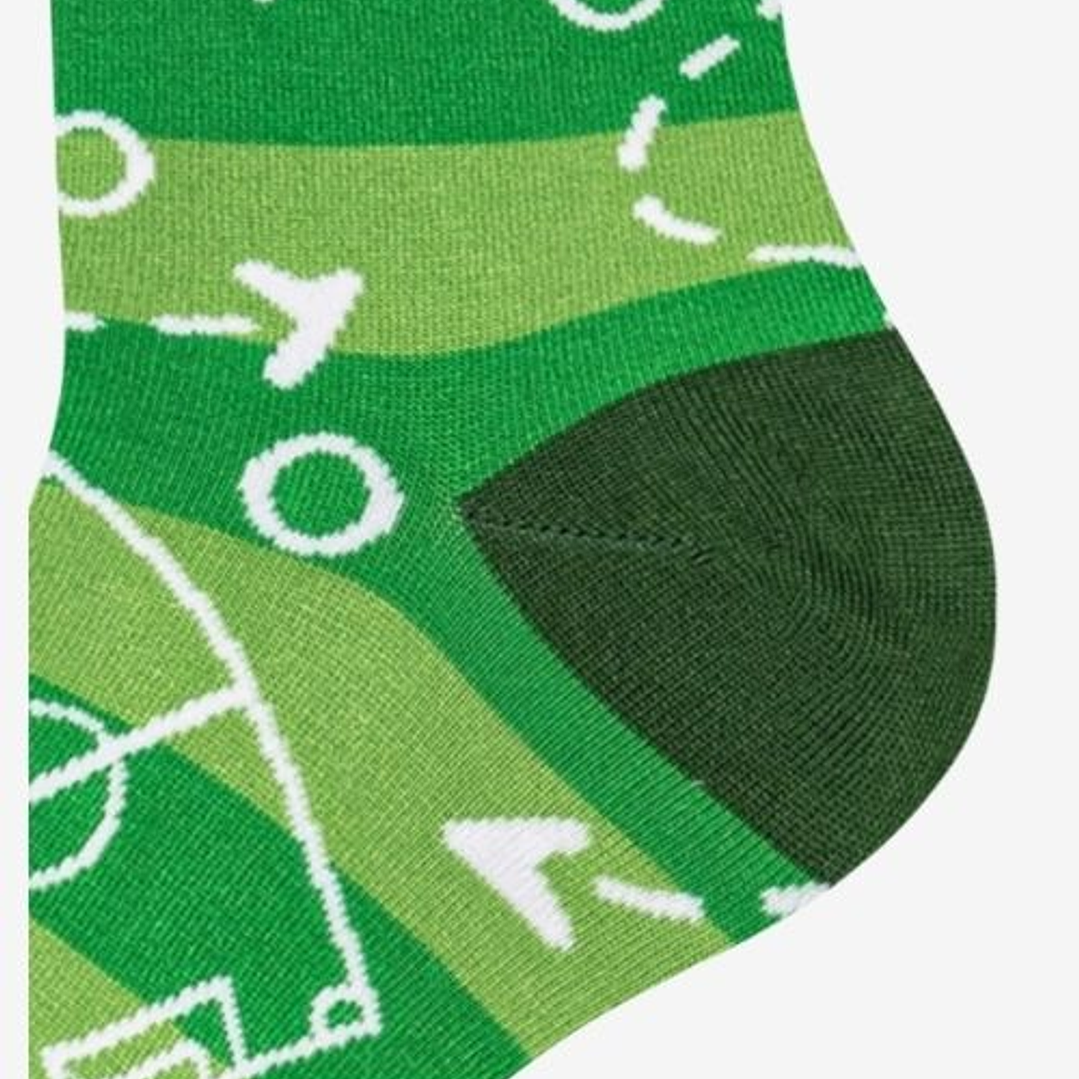 CALCETINES DE BAMBÚ FANTASIA  ALEGRE DISPARES CAMPO DE FUTBOL 3