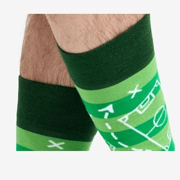 CALCETINES DE BAMBÚ FANTASIA  ALEGRE DISPARES CAMPO DE FUTBOL 4