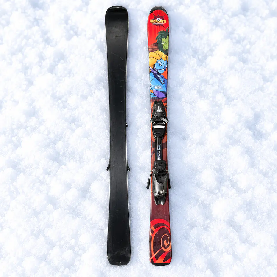 PACK SKI NIÑO + BOTAS + FIJACIONES + CASCO  2