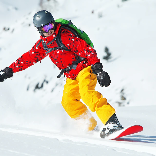 EQUIPOS SNOWBOARD