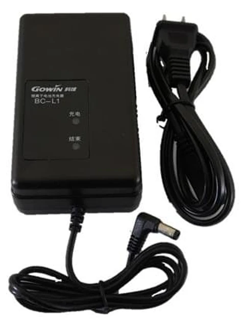 Cargador de baterias marca Topcon modelo BCL1W