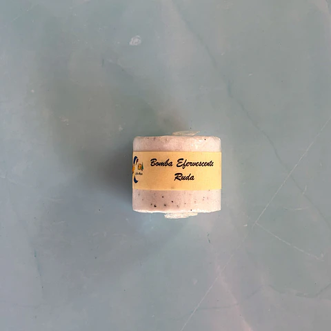 Bomba efervescente de ruda