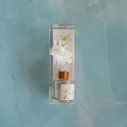 Difusor con varilla de azucena 30ML