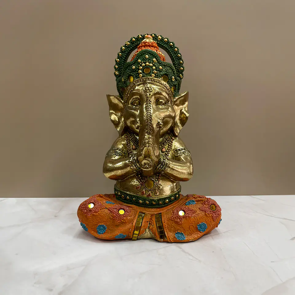 Ganesha dorado con naranja 1