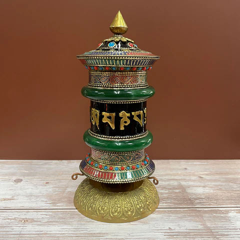 Rueda de rezo tibetana grande verde