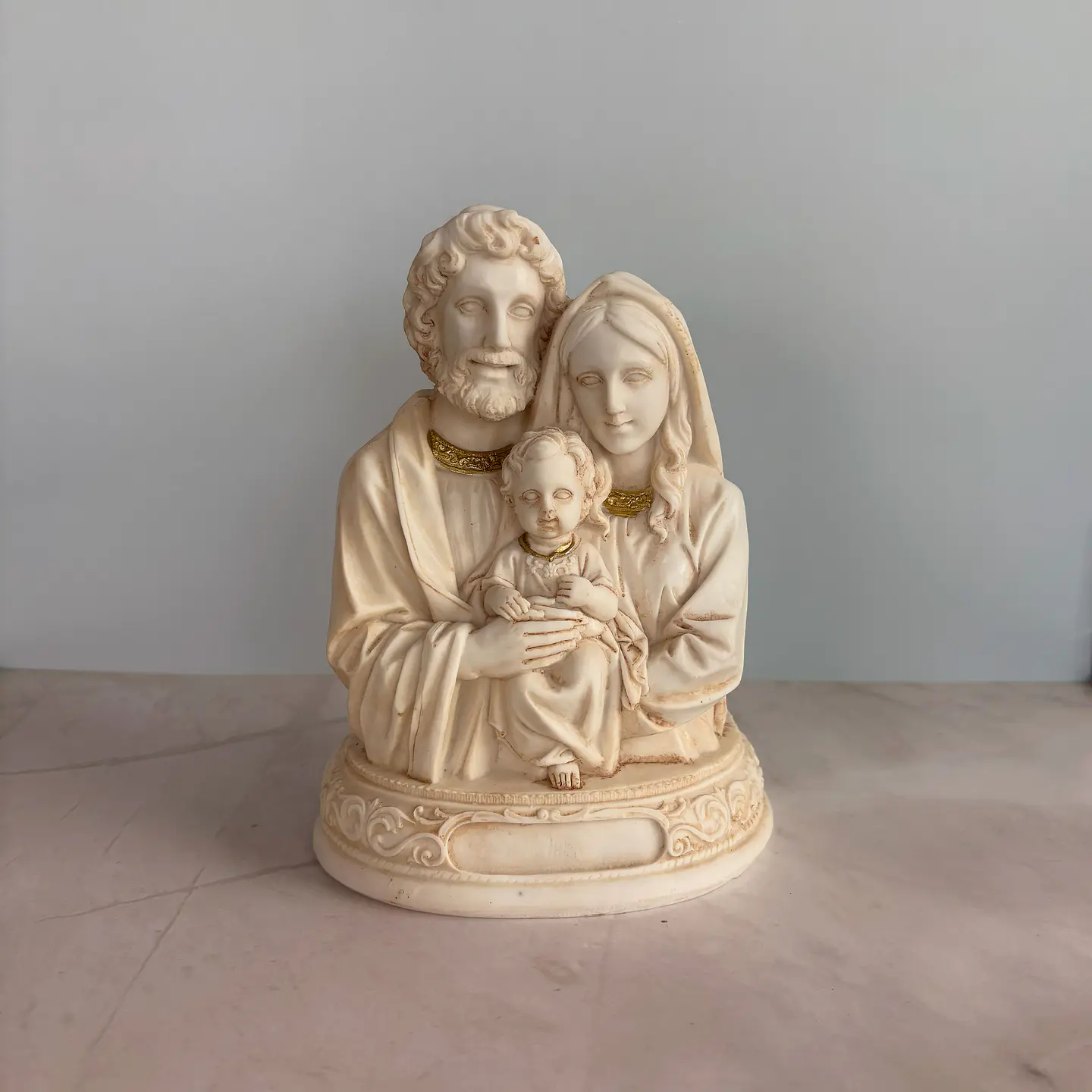 Sagrada familia blanca pequeña 1