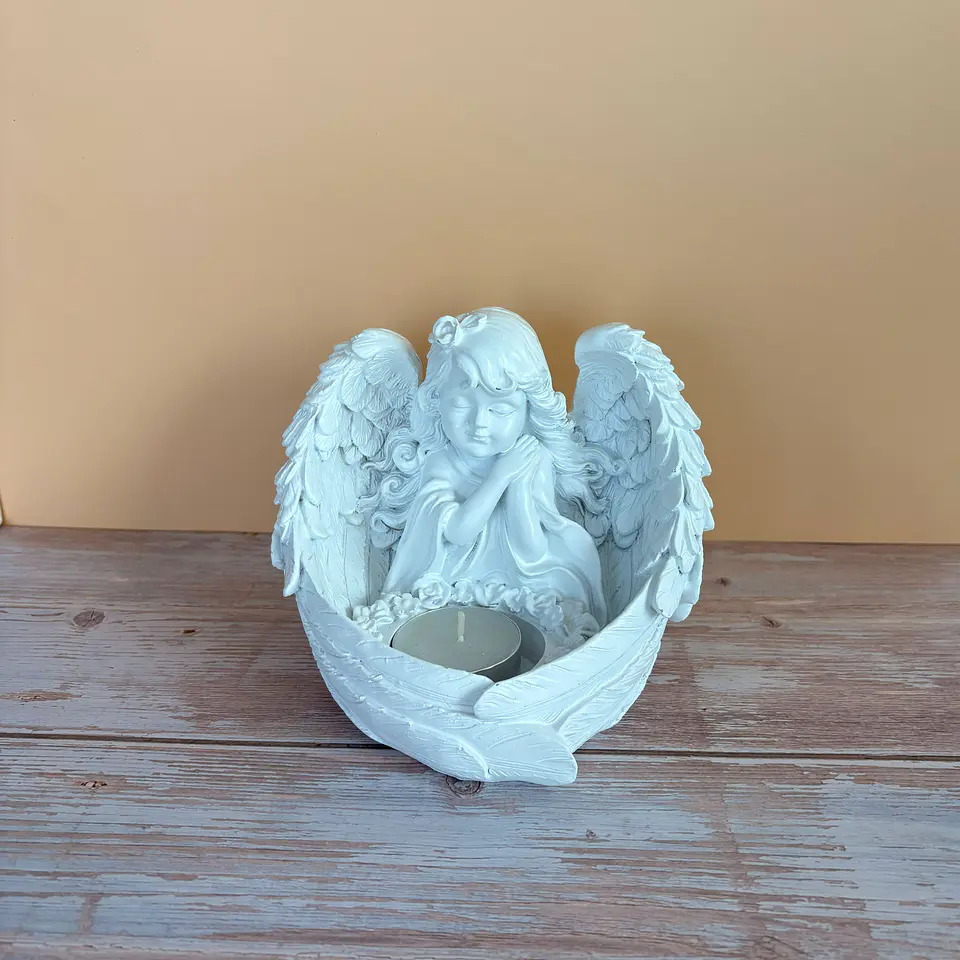 Ángel porta vela 1