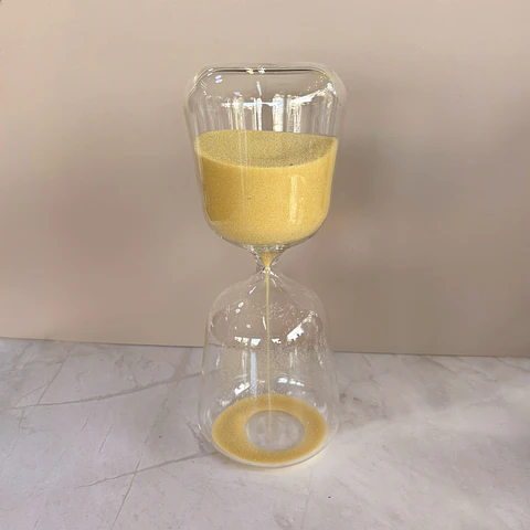 Reloj de arena vidrio dorado 4min