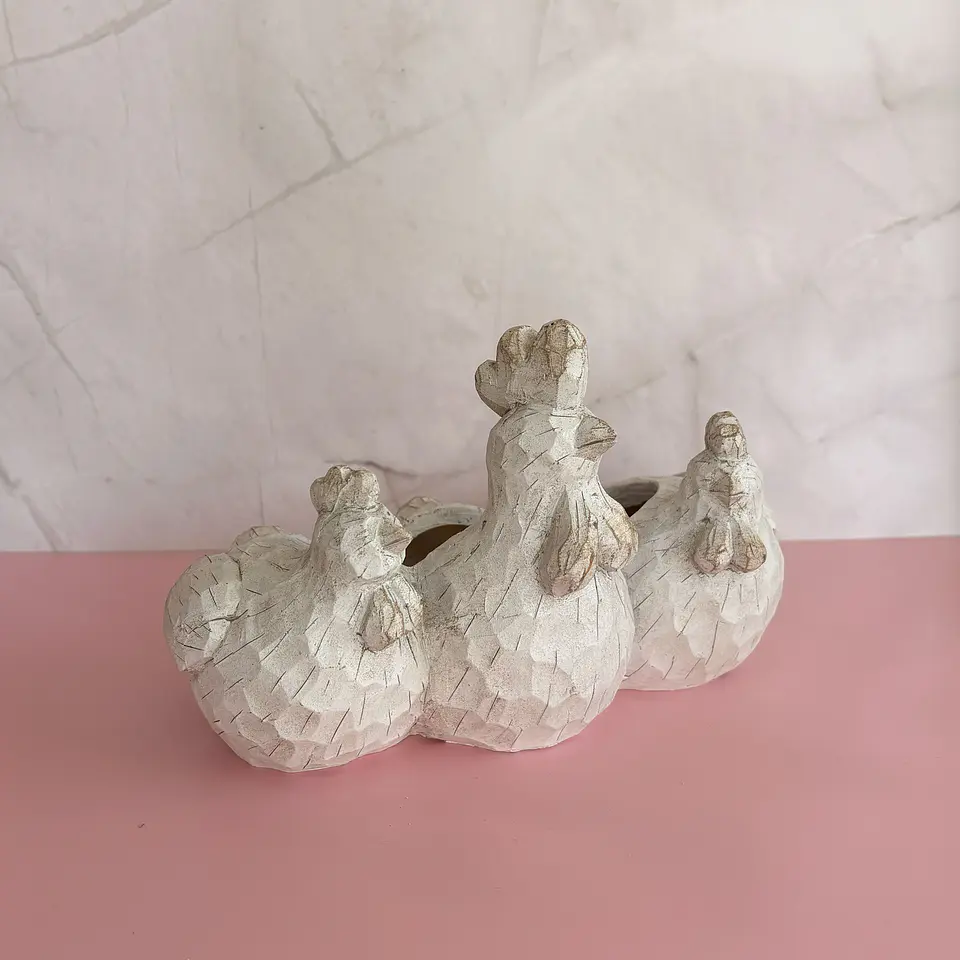 Macetero de gallinas 1