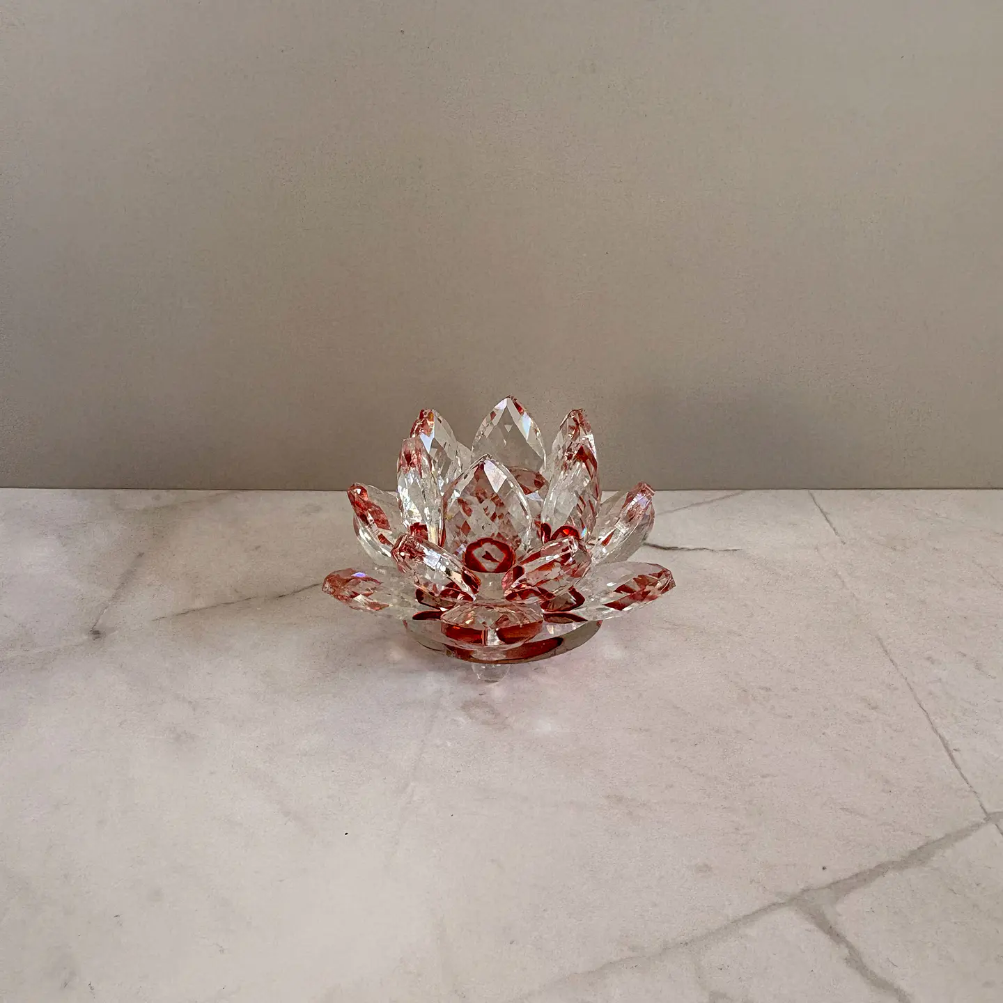 Flor de loto roja pequeña 1