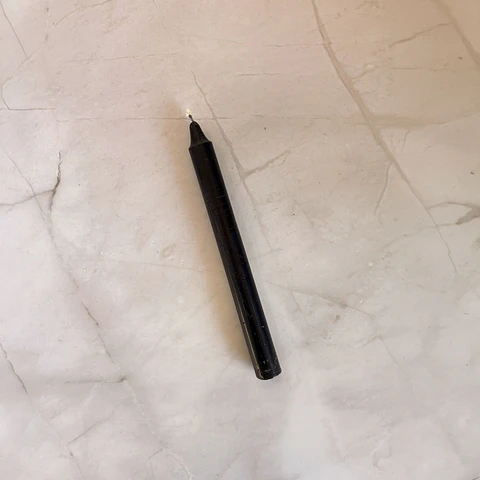 Vela de incienso negro