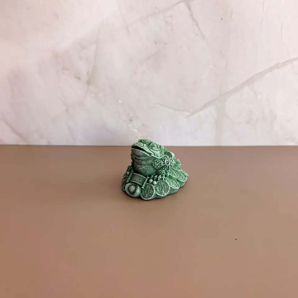 Rana de 3 patas verde 1