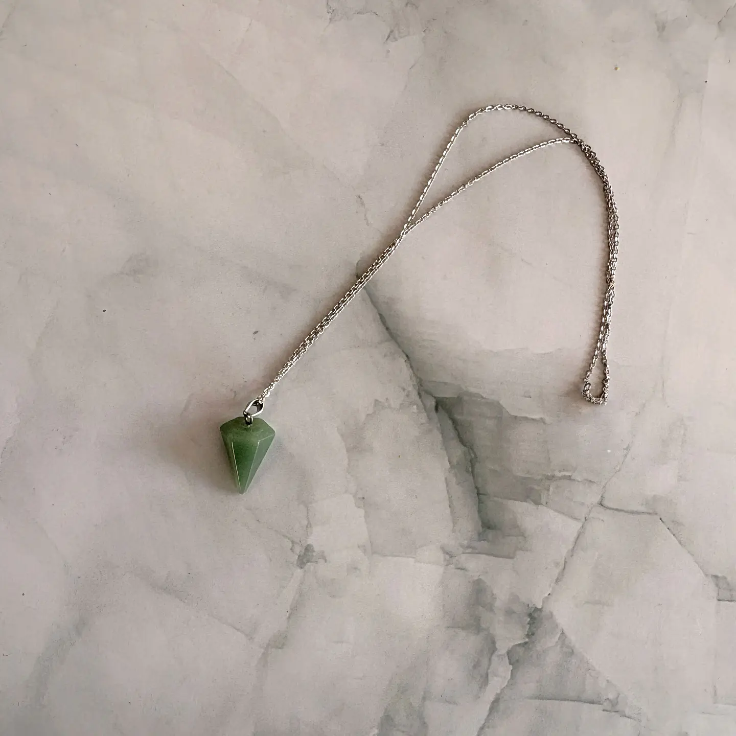 Péndulo de jade pirámide 1