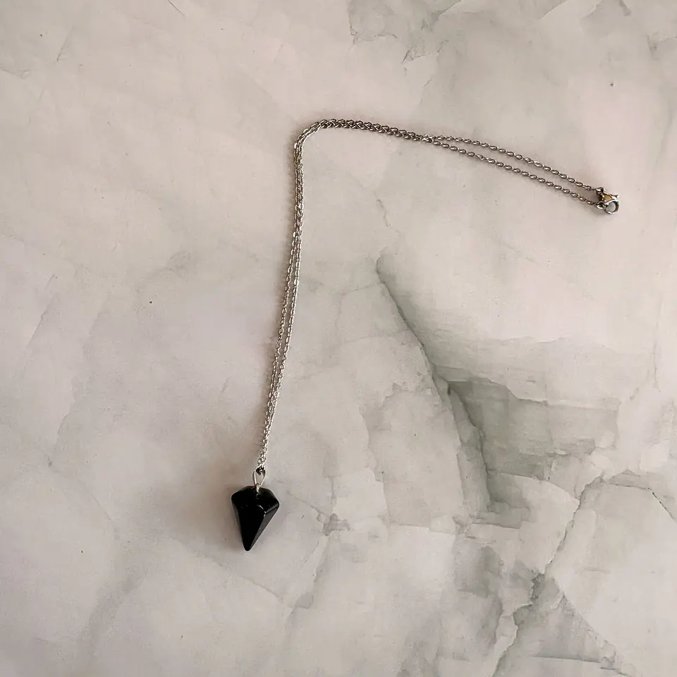 Péndulo de onix pirámide 1