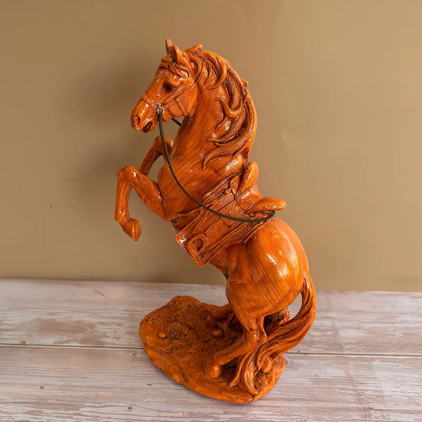 Caballo naranja 1