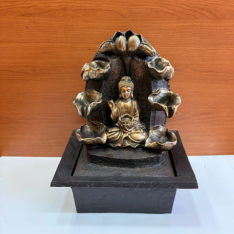 Fuente de agua Siddhartha hojas