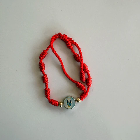Pulsera roja Virgen de los Rayos