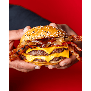 Burger 07 + Papas fritas + Bebida gratis