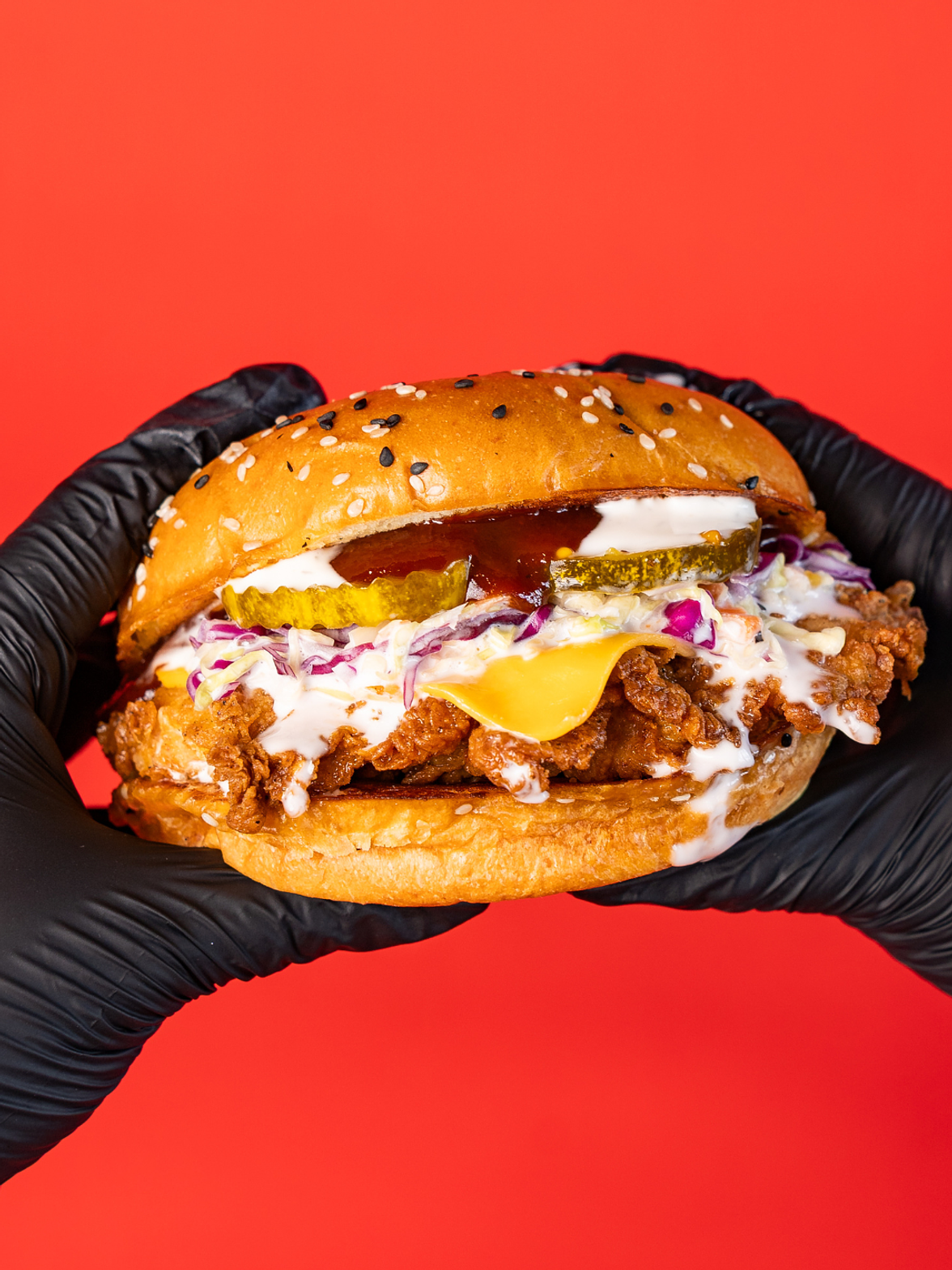 Burger 12 + Papas fritas + Bebida gratis 1