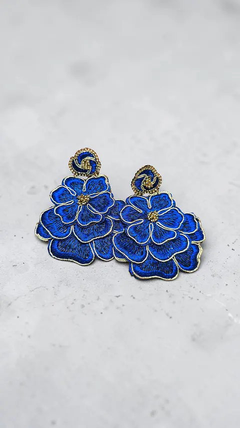 Trini azul