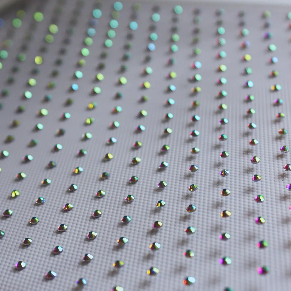 D. Lámina de Strass Hotfix Efecto Intercalado ss10 4