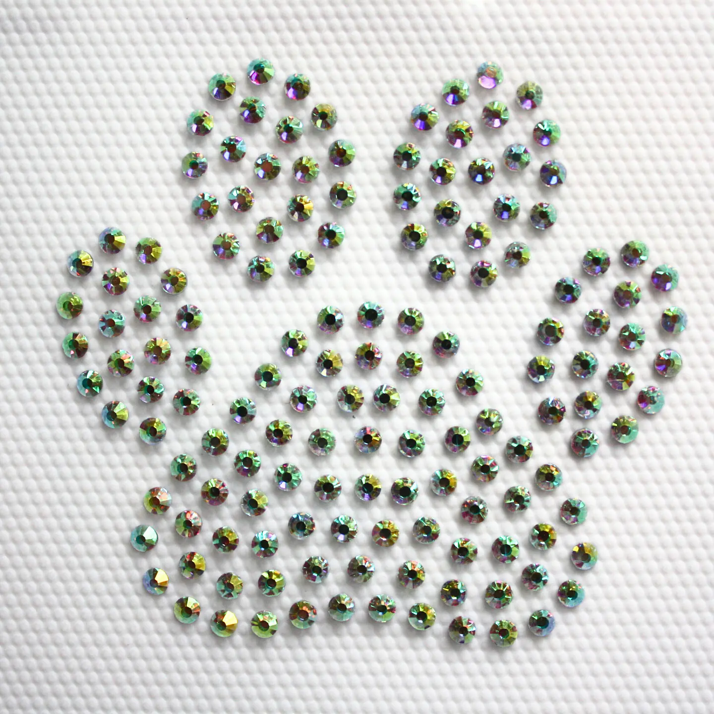 Lámina de Strass Hotfix Patitas 2 un. ss10 2