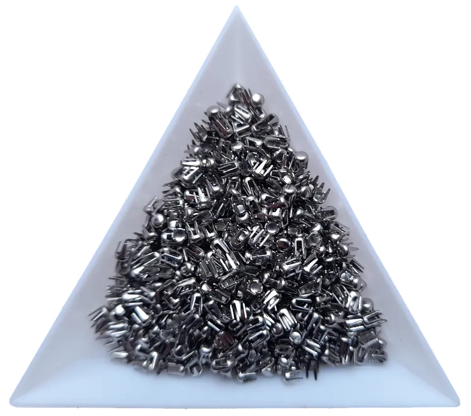 Medias Perlas con base 10 mm. Incluyen Remaches (50 un.) 3