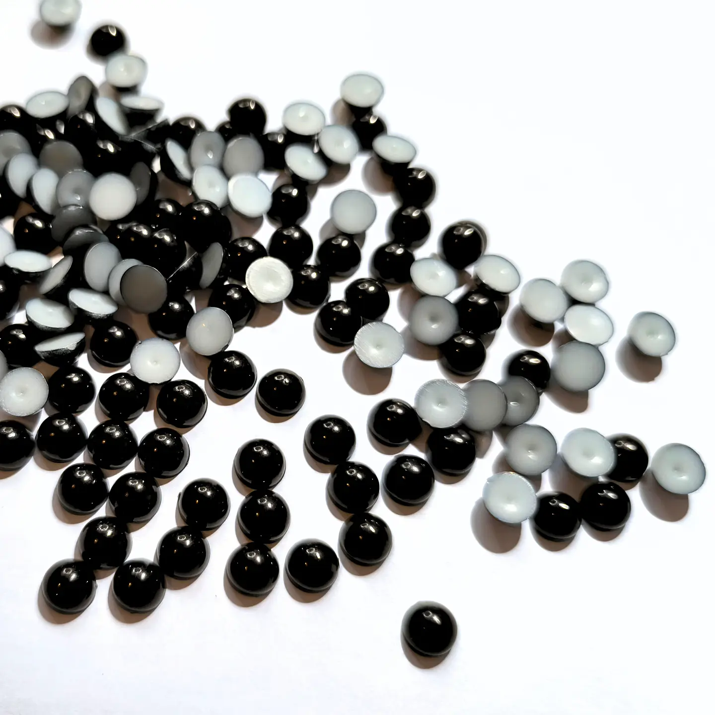 Medias Perlas 6 mm. 2