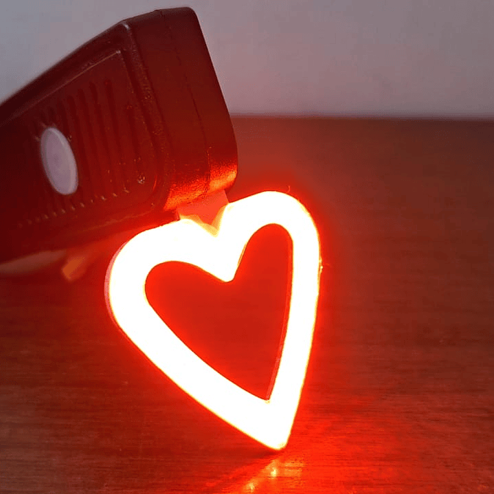 Luz trasera USB Forma de corazon 5 Modos  1