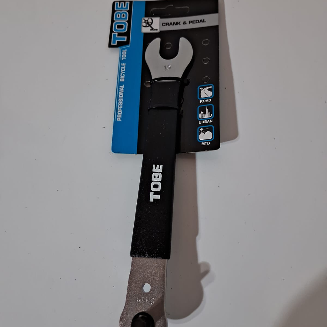 Llave de pedal TOBE con allen  2