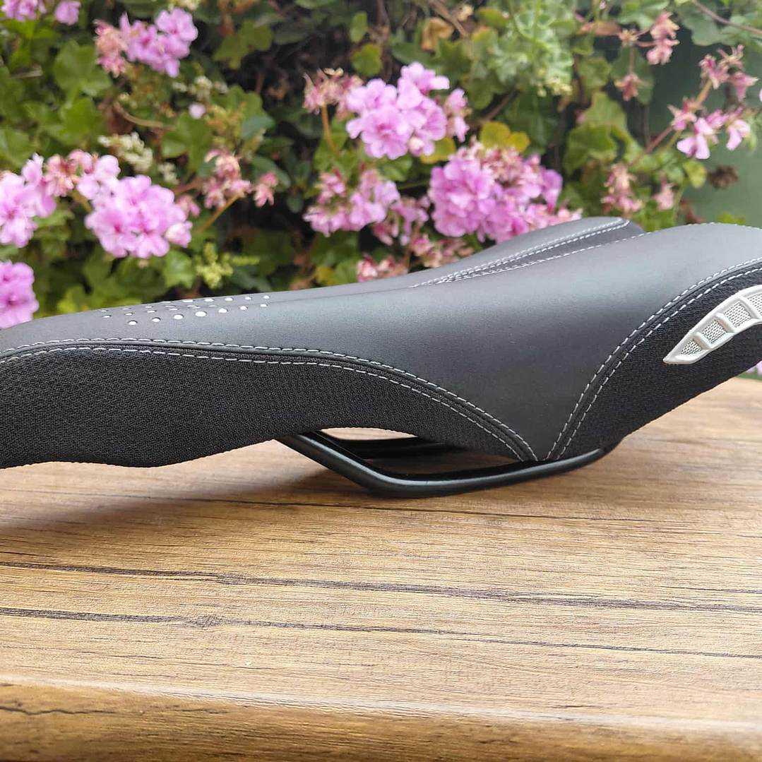 Sillin ACTIVE FXK DH-9 Kevlar 285x146mm 4