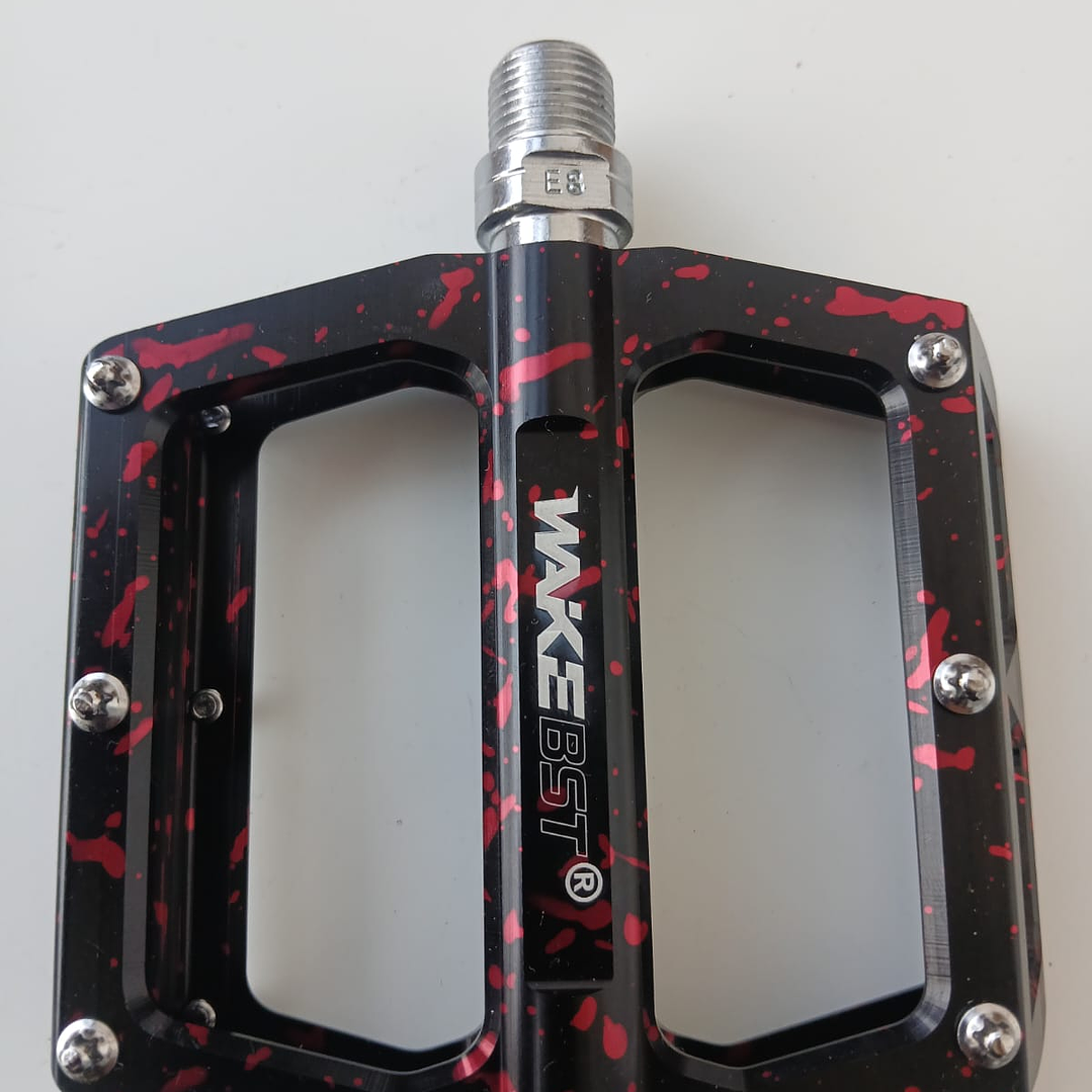 Pedal WAKE de Aluminio, Sellados, Eje de cromo, pines de acero intercambiables 5