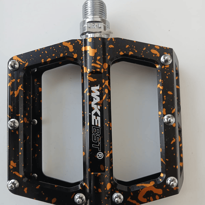 Pedal WAKE de Aluminio, Sellados, Eje de cromo, pines de acero intercambiables 6