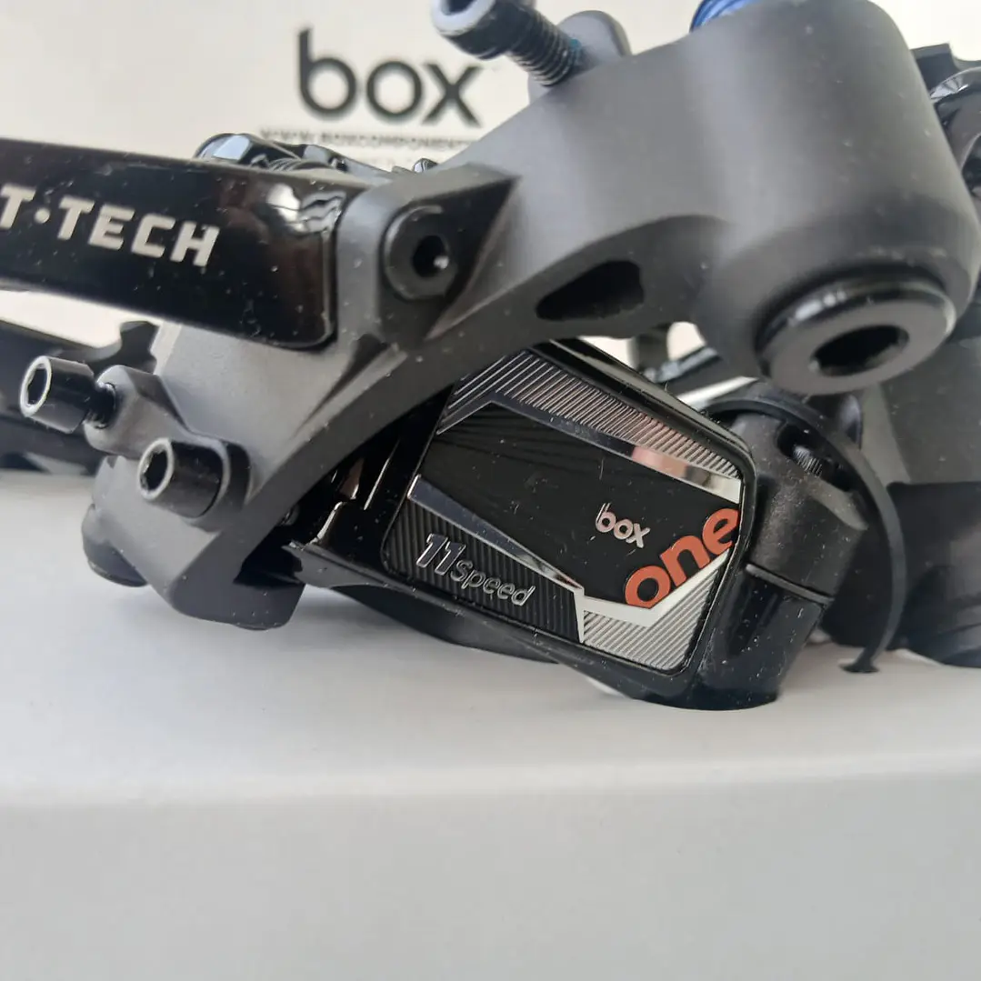 Pata de cambio BOX ONE 11 velocidades ENDURO DH TRAIL 6