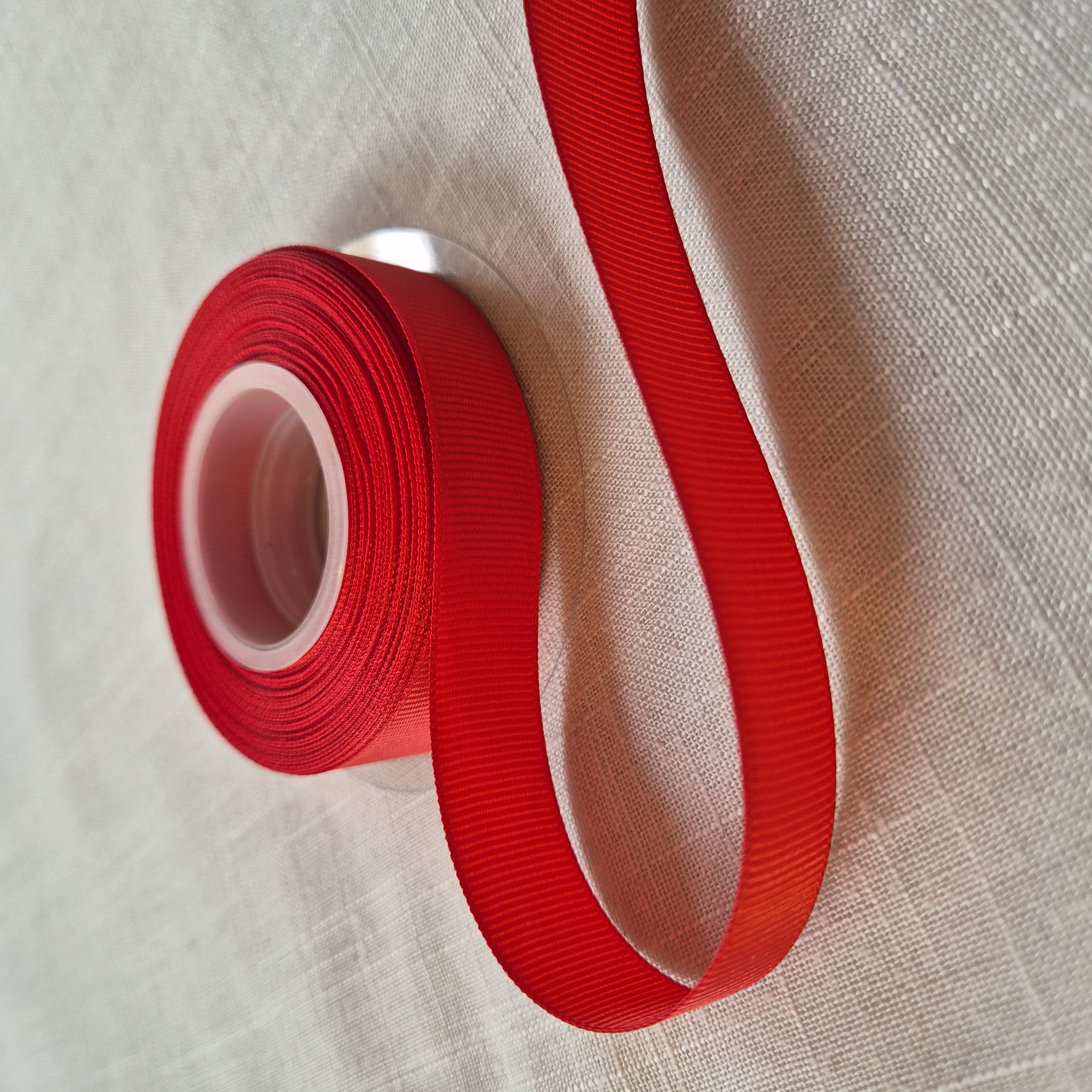 Cinta falla 2 cm. ancho - Color Rojo 13,7 metros.