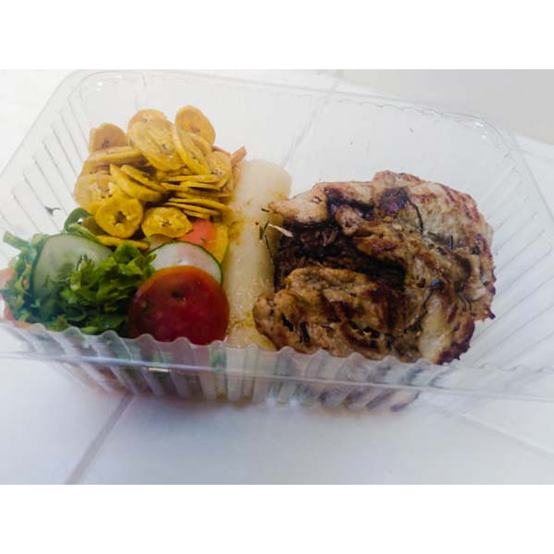 Bistec de Cerdo 230g + Guarniciones (Solo para la Ciudad Ciego de Ávila) 