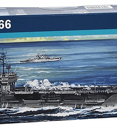 ITALERI USS America CV-66
