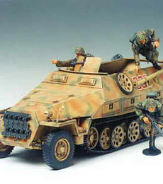Preventa - German Mtl.SPW SDkfz.251 Ausf D Halftrack
