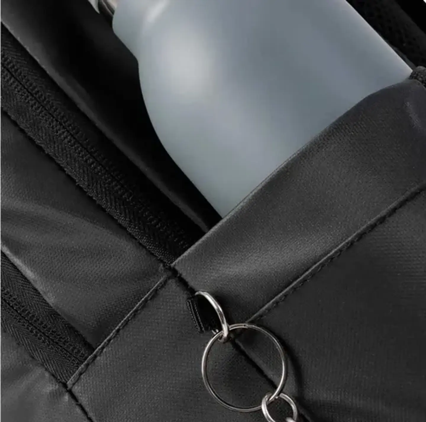 Morral Porta Pc Yemen 11