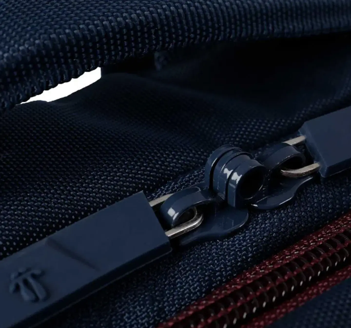 Morral Porta Pc Propus 4